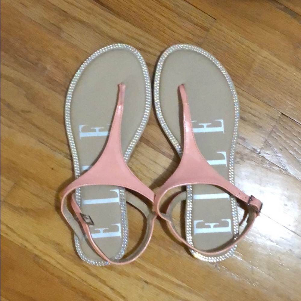 Elle sandals